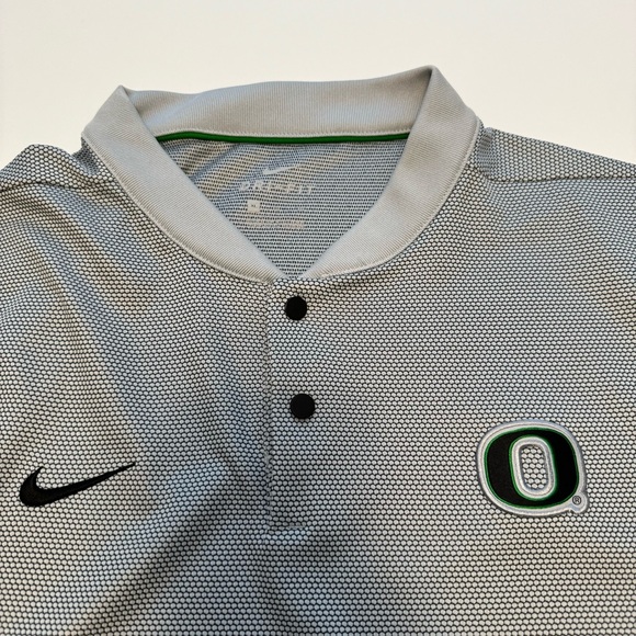 NIKE Men’s Dri Fit Polo Golf Short Collar Grey XL Oregon Ducks - Picture 2 of 5
